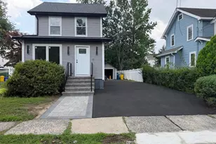 184 Walnut St, Teaneck Township, NJ 07666 - Photo 1