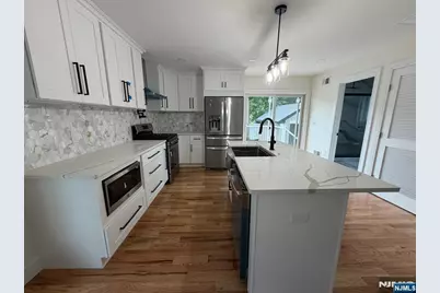 184 Walnut Street, Teaneck Township, NJ 07666 - Photo 3