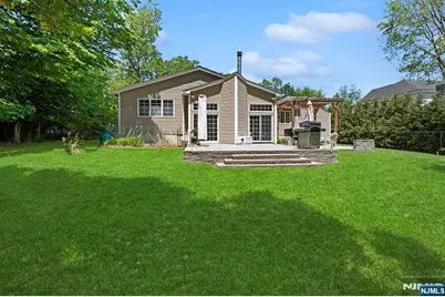 777 Washington Avenue, Washington Township, NJ 07676 - Photo 25