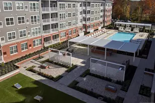 100 Eisenhower Parkway B1, Livingston, NJ 07039 - Photo 25