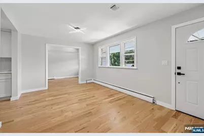 33 Lotz Street, North Haledon, NJ 07508 - Photo 3