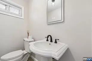 33 Lotz St, North Haledon, NJ 07508 - Photo 19