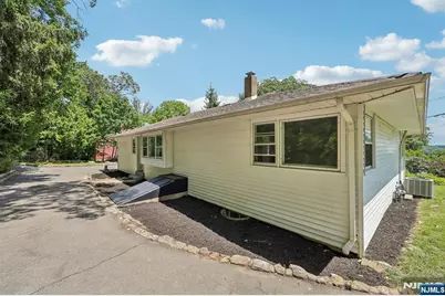 33 Lotz Street, North Haledon, NJ 07508 - Photo 37