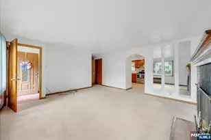 34 Berkeley Ave, Belleville, NJ 07109 - Photo 5