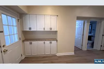 128 Cross Street 1 #1, Harrison, NJ 07029 - Photo 3