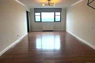 250 Gorge Road 28E, Cliffside Park, NJ 07010 - Photo 7