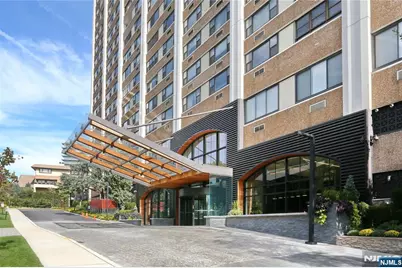 250 Gorge Road 28E #28E, Cliffside Park, NJ 07010 - Photo 1