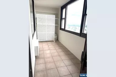 250 Gorge Road 28E #28E, Cliffside Park, NJ 07010 - Photo 11