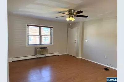 63-1/2 Knox Terrace 1A #1A, Wayne, NJ 07470 - Photo 5