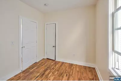 225 10th Street, Newark, NJ 07107 - Photo 27