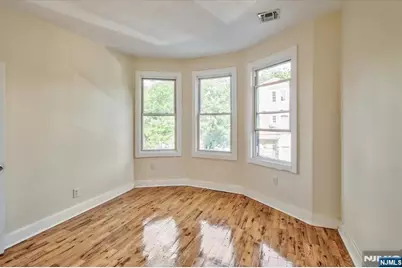 225 10th Street, Newark, NJ 07107 - Photo 21