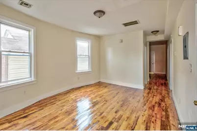 225 10th Street, Newark, NJ 07107 - Photo 23