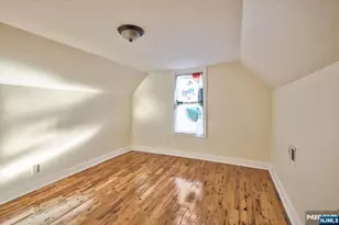 225 10th St, Newark, NJ 07107 - Photo 37