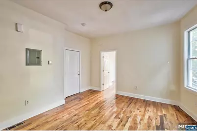 225 10th Street, Newark, NJ 07107 - Photo 11