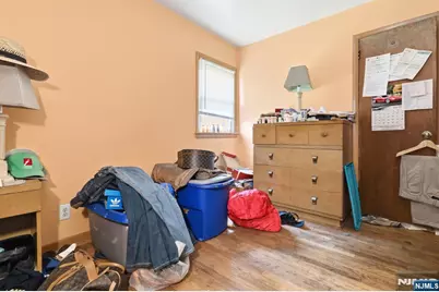 312 Stuyvesant Avenue, Newark, NJ 07106 - Photo 15