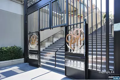 600 Harbor Boulevard 771 #771, Weehawken, NJ 07086 - Photo 29