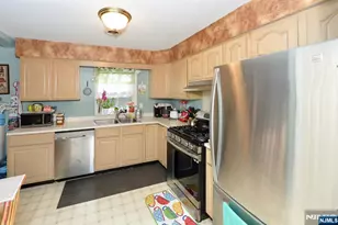 456 Sylvan, Saddle Brook Township, NJ 07663 - Photo 21