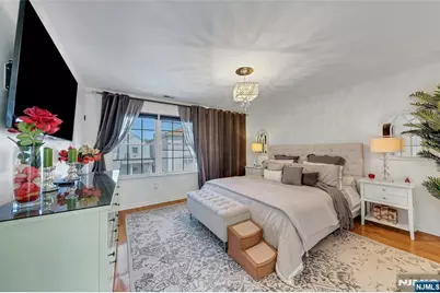 61 Sherman Avenue, Newark, NJ 07114 - Photo 9