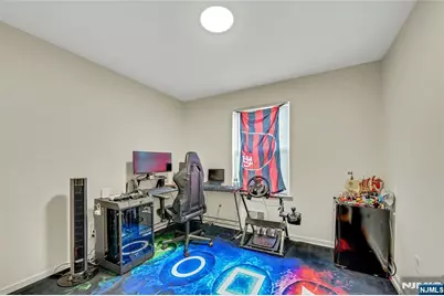 61 Sherman Avenue, Newark, NJ 07114 - Photo 25