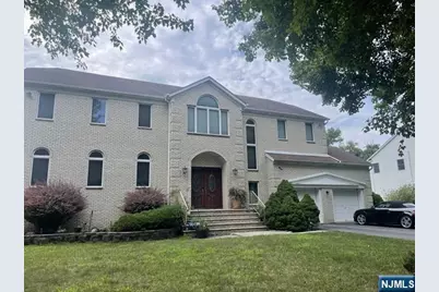 305 Cardinal Place, Paramus, NJ 07652 - Photo 1
