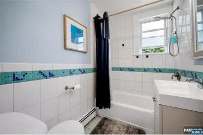 809 Park Avenue, River Edge, NJ 07661 - Photo 15