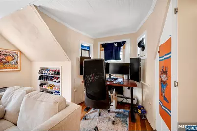 809 Park Avenue, River Edge, NJ 07661 - Photo 31