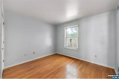 20 Mulford Court C0025 #C0025, Roseland, NJ 07068 - Photo 5