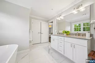9 Burnet Hill Rd, Livingston, NJ 07039 - Photo 33