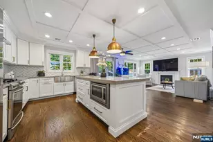 9 Burnet Hill Rd, Livingston, NJ 07039 - Photo 17