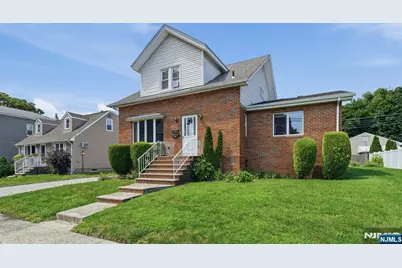 305 Falmouth Avenue, Elmwood Park, NJ 07407 - Photo 3