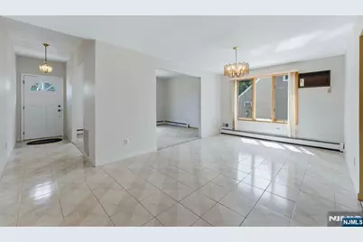 305 Falmouth Avenue, Elmwood Park, NJ 07407 - Photo 5