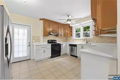 48 Stelfox Street, Demarest, NJ 07627 - Photo 15