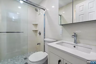 475 Nelson Avenue, Cliffside Park, NJ 07010 - Photo 9
