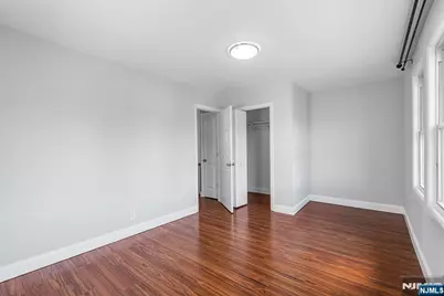 475 Nelson Avenue, Cliffside Park, NJ 07010 - Photo 25