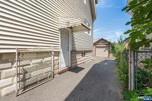 475 Nelson Ave, Cliffside Park, NJ 07010 - Photo 35