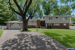 2 Monument Pl, Cresskill, NJ 07626 - Photo 1