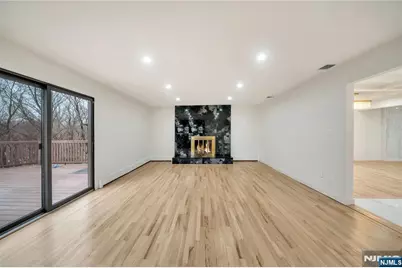 468 Morse Avenue, Ridgefield, NJ 07657 - Photo 17