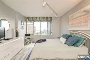 6 Horizon Road 2702, Fort Lee, NJ 07024 - Photo 11