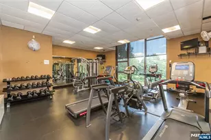 6 Horizon Road 2702, Fort Lee, NJ 07024 - Photo 17