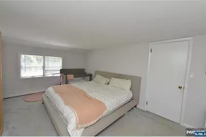 122 Strysko Avenue, Mahwah, NJ 07430 - Photo 19