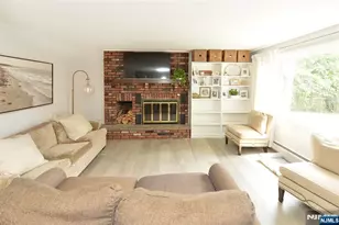 122 Strysko Ave, Mahwah, NJ 07430 - Photo 7