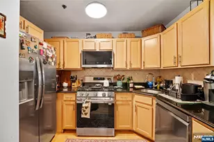70 Munn Ave 401, East Orange, NJ 07018 - Photo 5