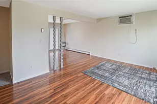 98 Eckel Road 96, Little Ferry, NJ 07643 - Photo 7