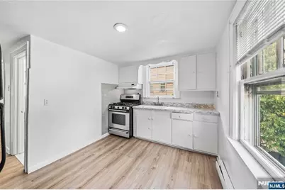 127 Union Avenue, Maplewood, NJ 07040 - Photo 15