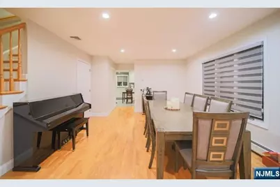 106 E Edsall Boulevard B #B, Palisades Park, NJ 07650 - Photo 7