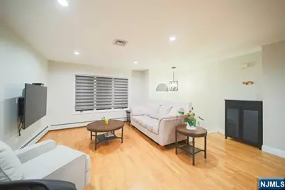 106 E Edsall Boulevard B #B, Palisades Park, NJ 07650 - Photo 3