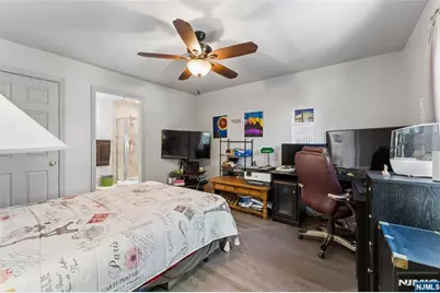 116 Pasadena Avenue, Hasbrouck Heights, NJ 07604 - Photo 17