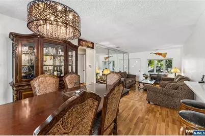116 Pasadena Avenue, Hasbrouck Heights, NJ 07604 - Photo 5