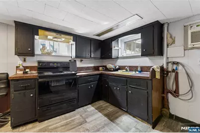 116 Pasadena Avenue, Hasbrouck Heights, NJ 07604 - Photo 19
