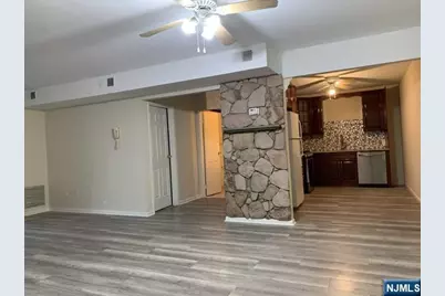 221 Ringwood Avenue A5 #A5, Pompton Lakes, NJ 07442 - Photo 3